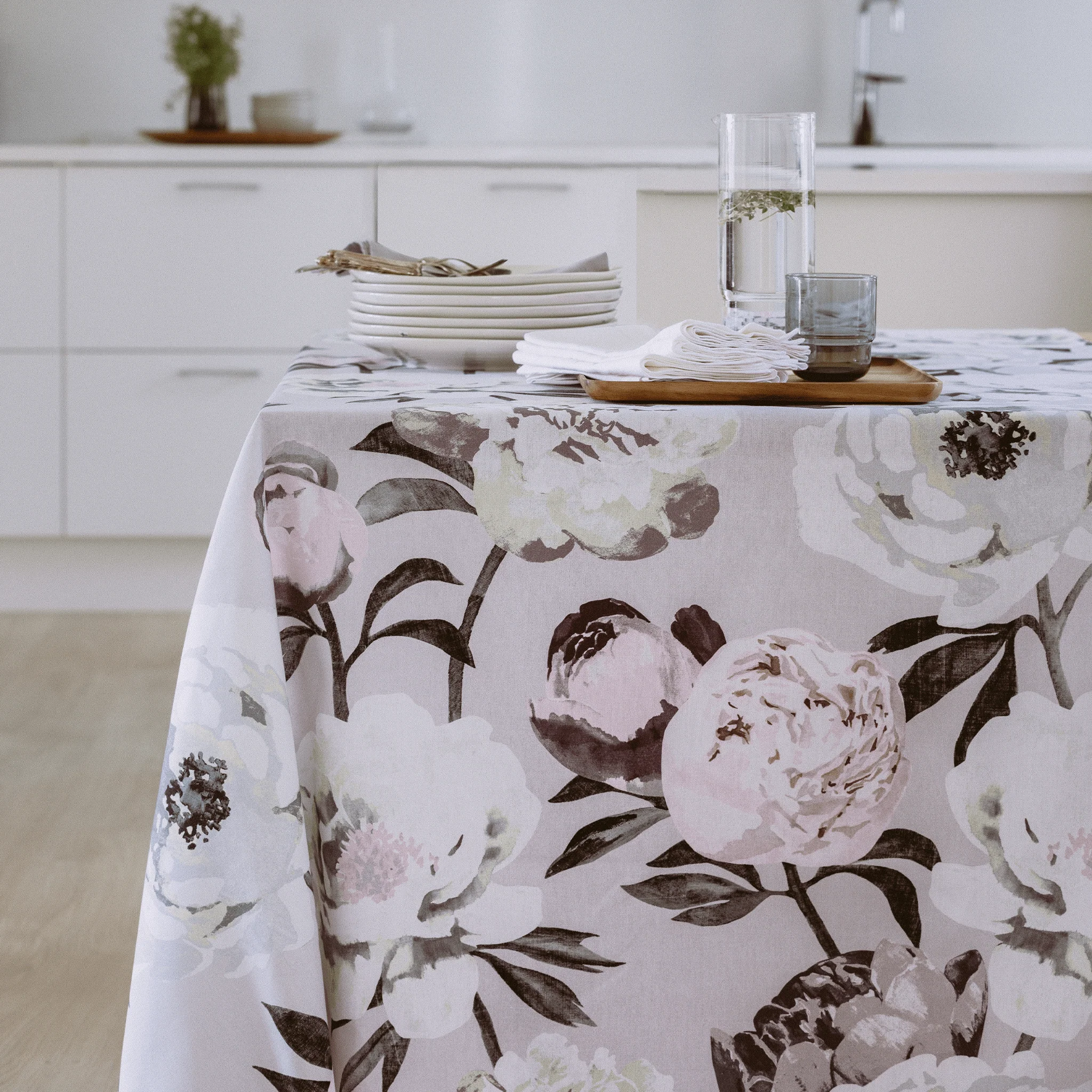Pioni Pöytäliina - Image 3