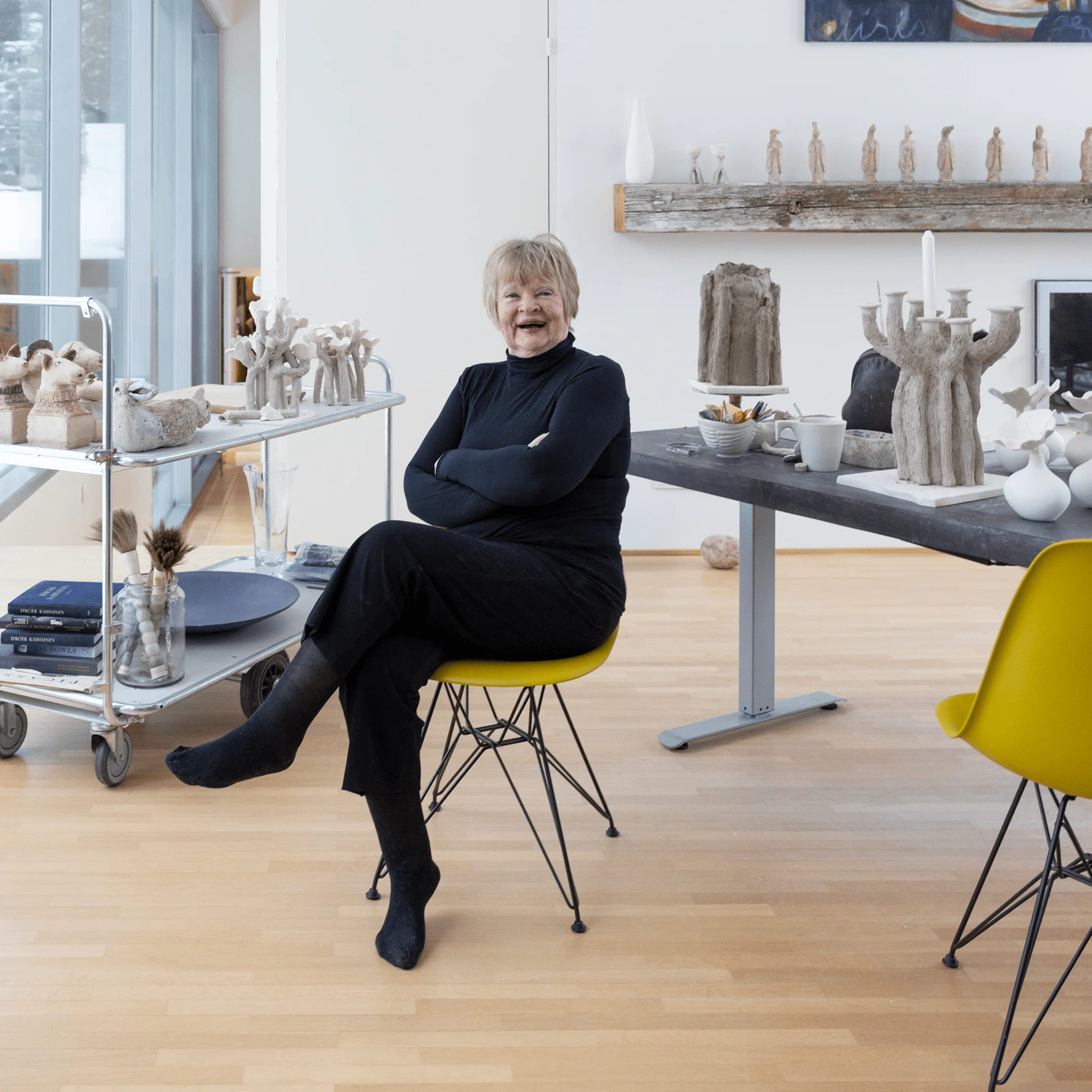 Seinäkukka Studio Keramiikkaveistos - Image 4